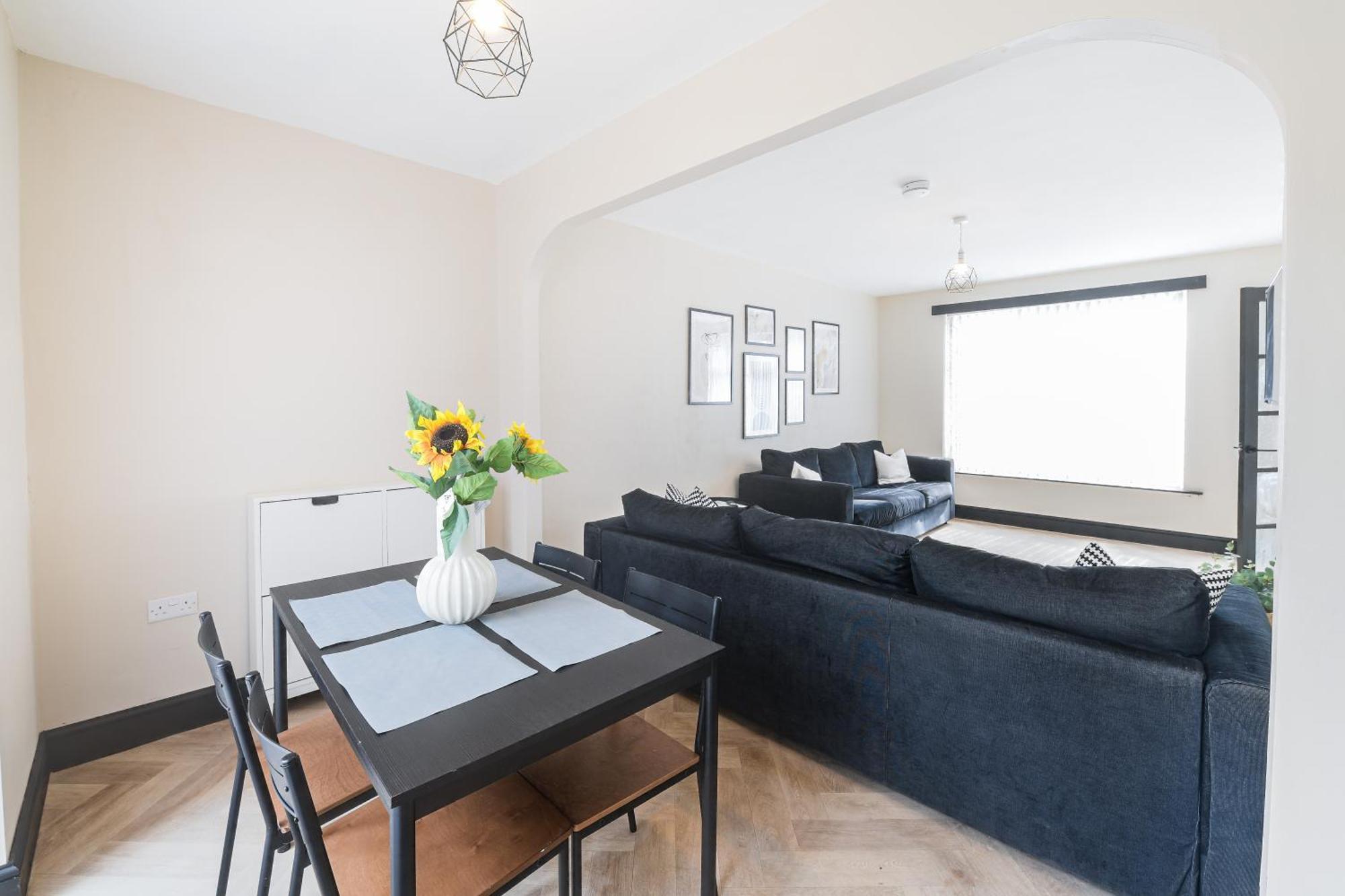 Poppy'S Place - Manningham Road リヴァプール エクステリア 写真