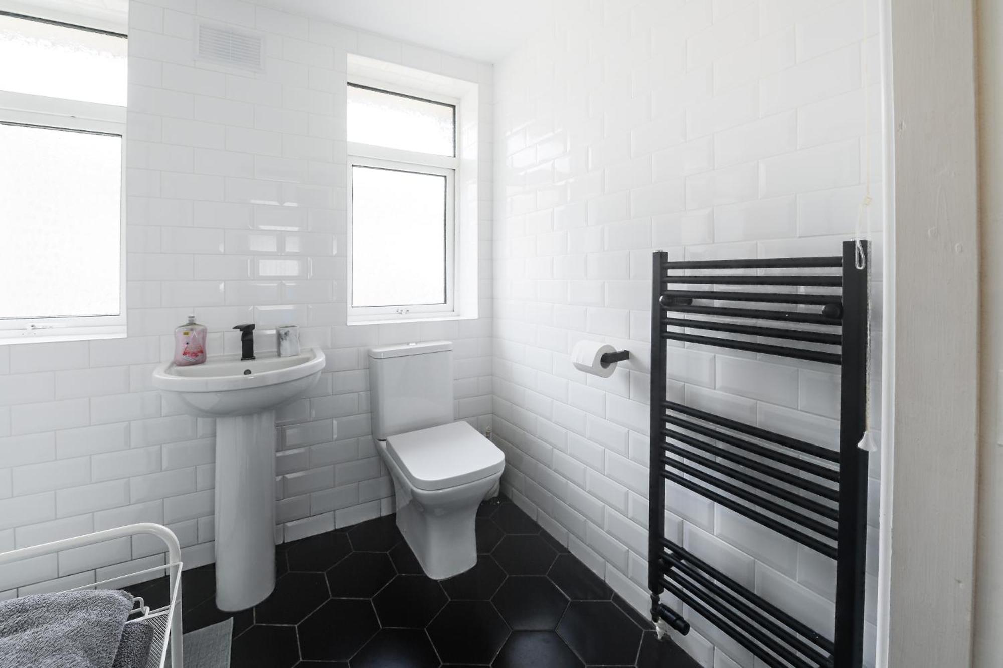 Poppy'S Place - Manningham Road リヴァプール エクステリア 写真